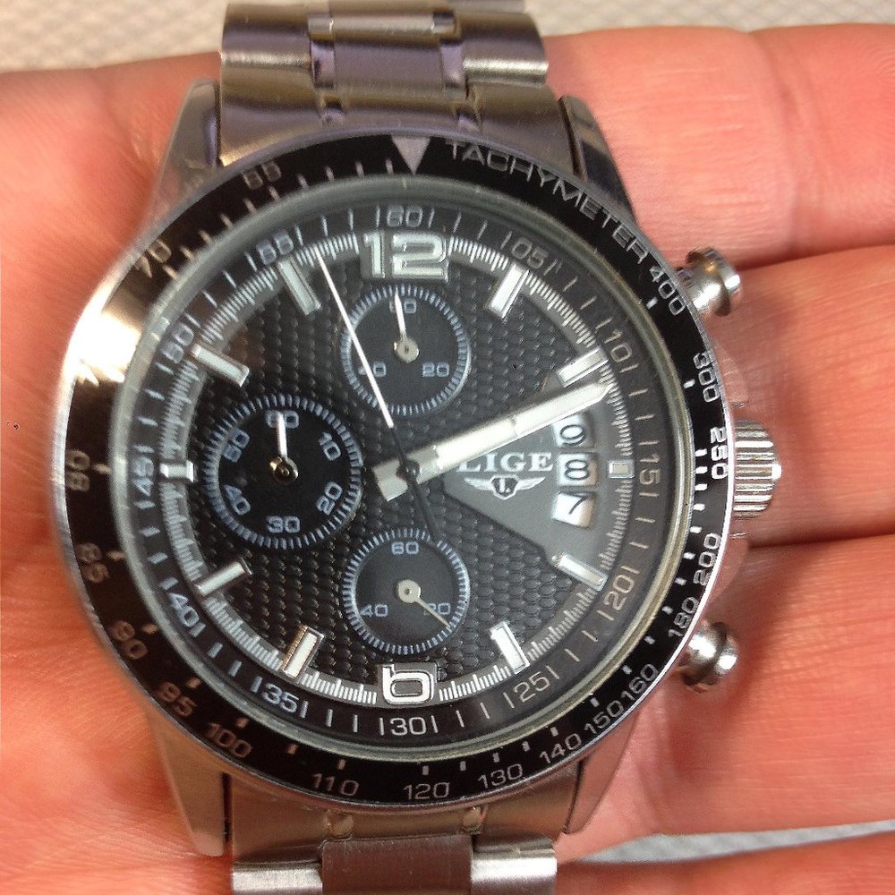 Elegant Men's Quartz Chronograph Submariner